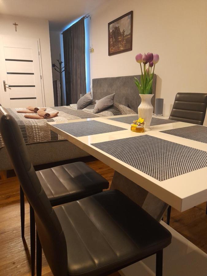 Honey Apartment เลนดาวา ภายนอก รูปภาพ