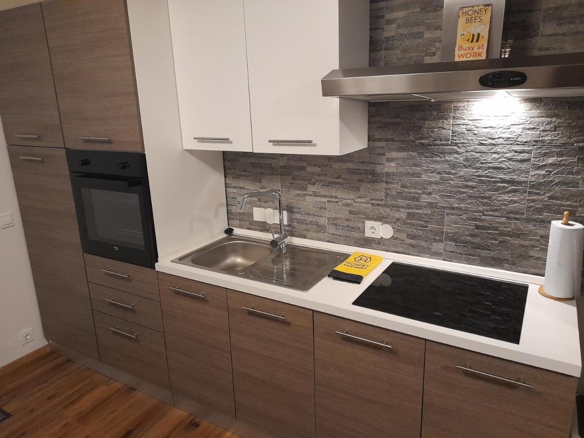 Honey Apartment เลนดาวา ภายนอก รูปภาพ